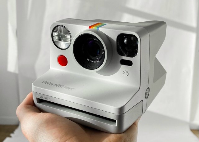 7 Kamera Polaroid Terbaik untuk Mengabadikan Momen Spesial
